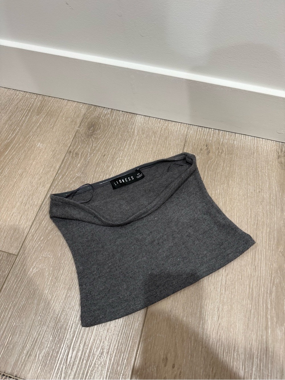 Lioness Tube Top XS NWOT